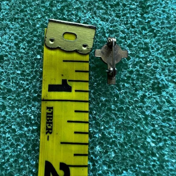 Vintage Christian Cross Enamel Gold Tone Petite Medal Pin - Picture 2 of 3